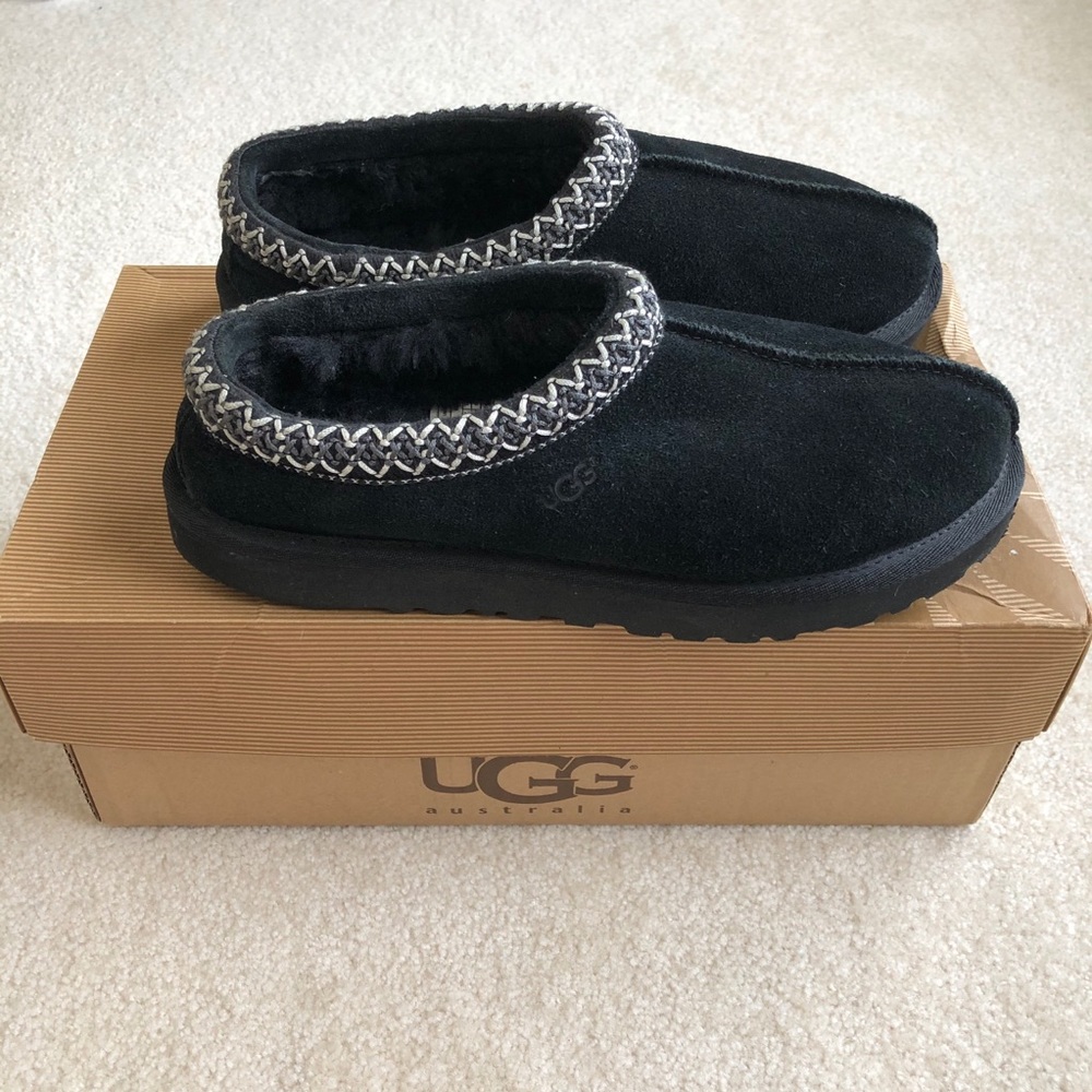 UGG Women’s Tasman Slippers Black Size 8